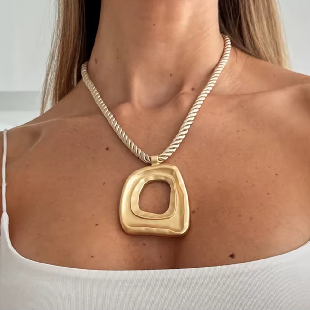 Zara Gold Twisted Rope Necklace